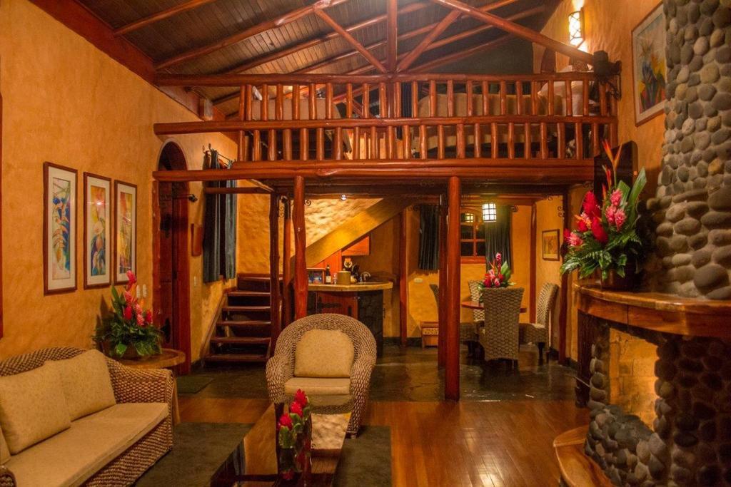 Peace Lodge Vara Blanca  Exterior foto